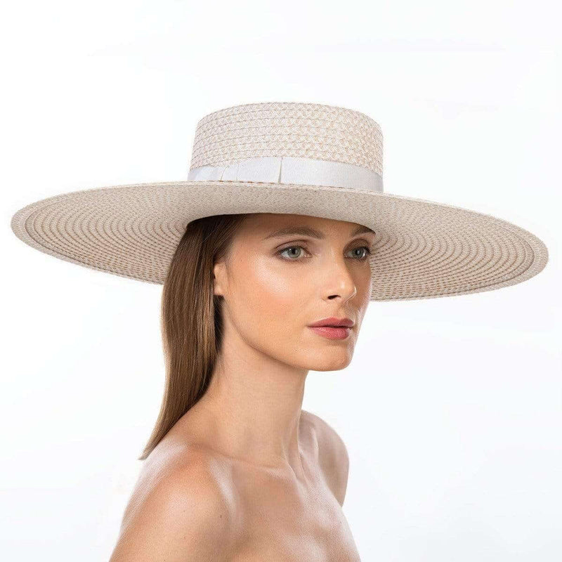 Bey Cream/White Eric Javits