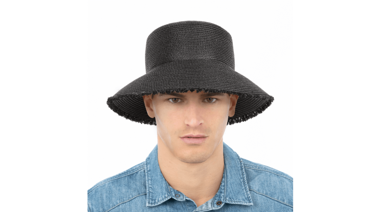 bucket hat